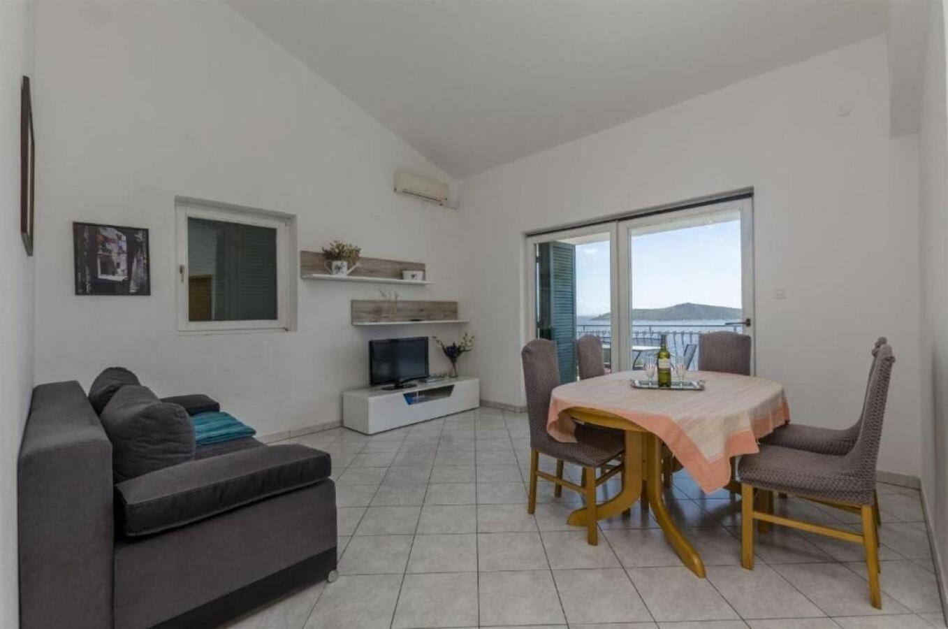 Apartments Mil - 80M From The Sea Sevid Εξωτερικό φωτογραφία
